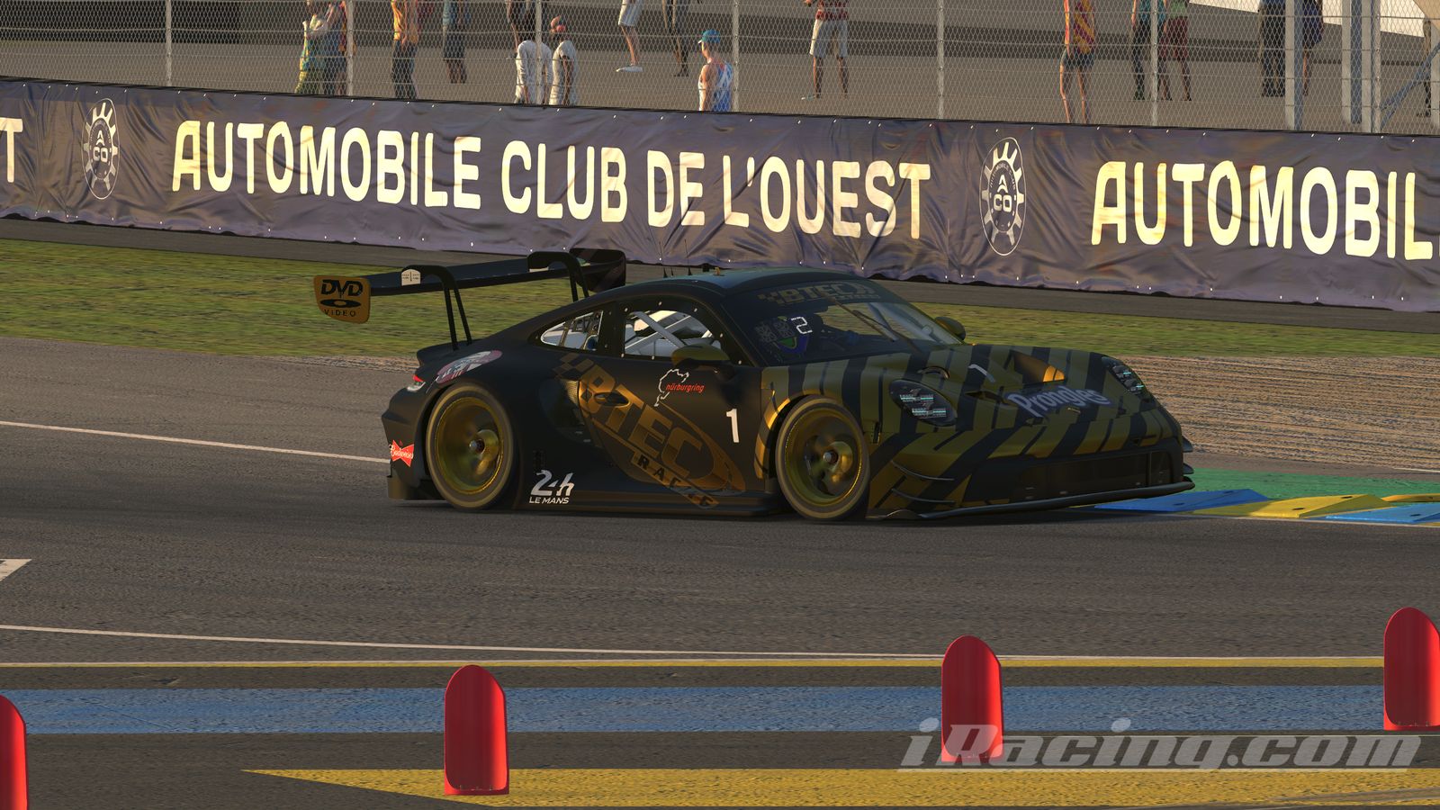 BTEC Racing Porsche at Le Mans night practice
